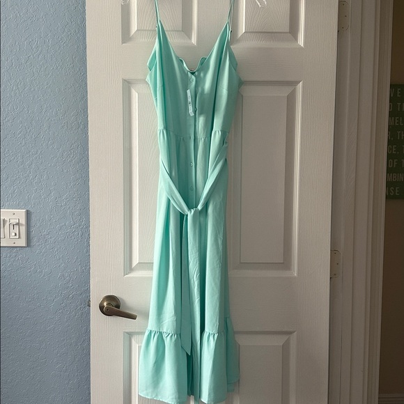 LOFT Dresses & Skirts - LOFT Outlet Mint Green Flounced Maxi Dress size 10P